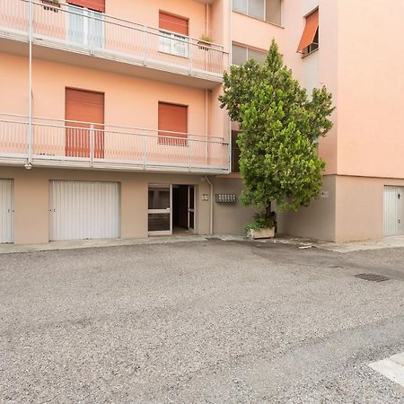 Santa Chiara Apartment By Myhomeincomo Dış mekan fotoğraf