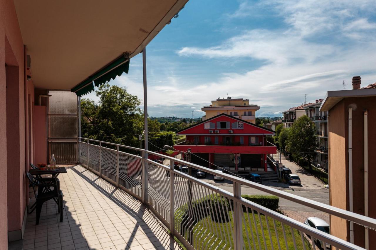 Santa Chiara Apartment By Myhomeincomo Dış mekan fotoğraf